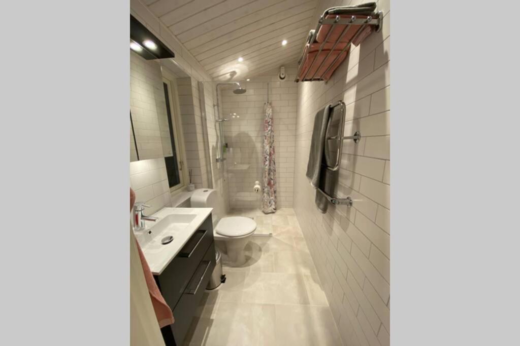 Cottage Perfect For Short Time Rent Gustavsberg Eksteriør bilde